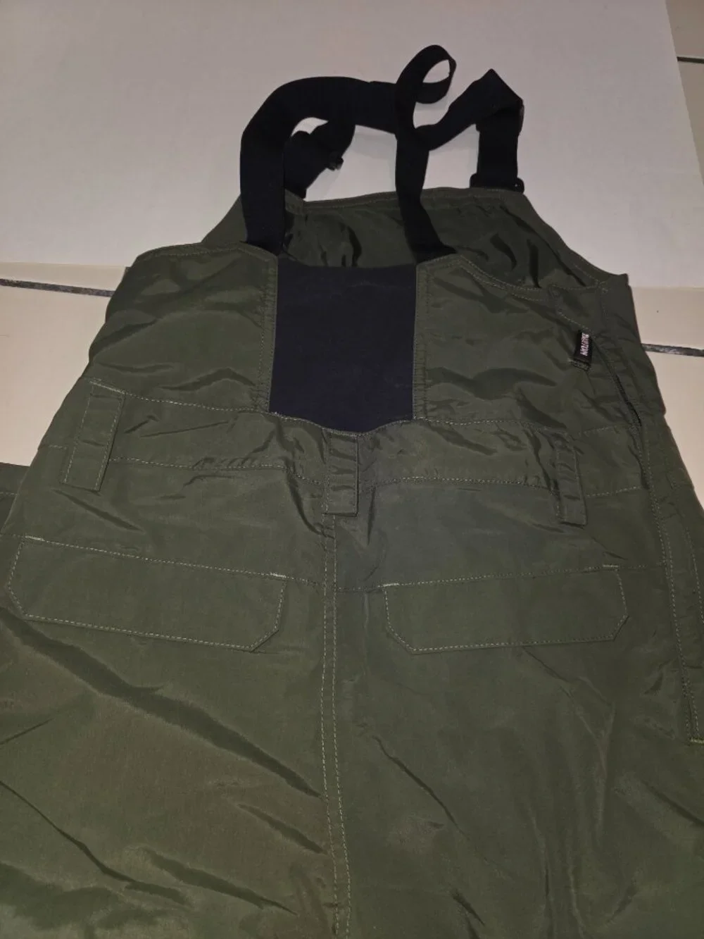 Burton Skylar 2L Bib Snow Pants Forest Night (Green) New w/tags Size M